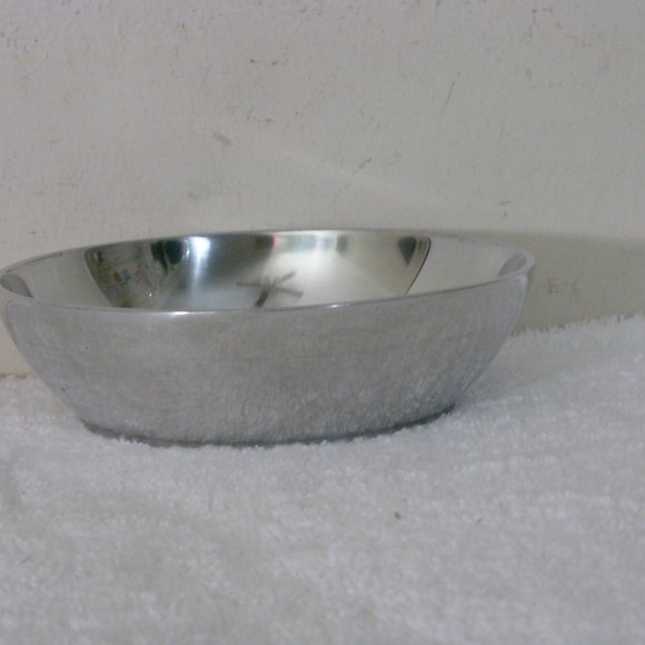 Georgia Bulldogs Nut Bowl - Aluminum - Arthur Court Designs - Picture 2 of 4